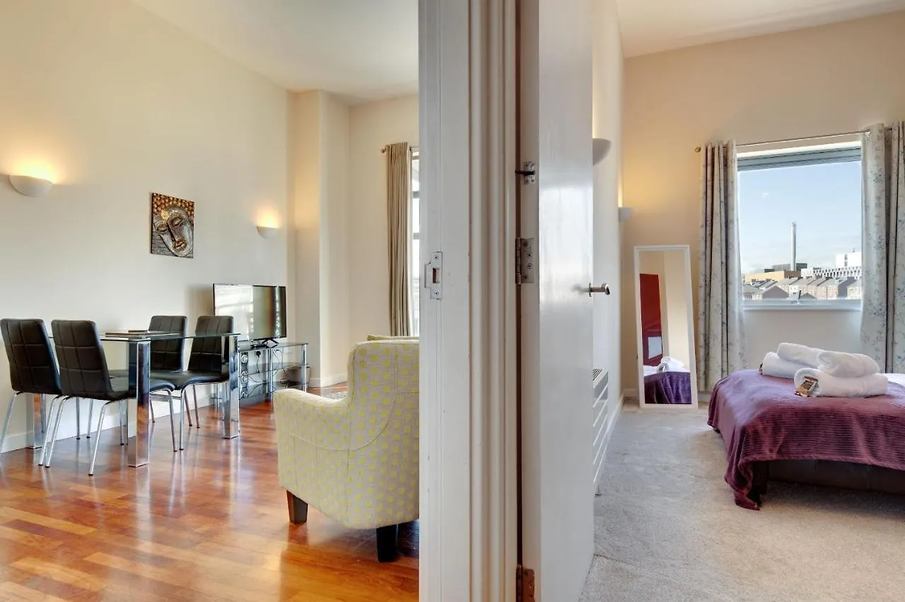 Week2Week Spacious 1Br Newcastle Apartment Ηνωμένο Βασίλειο